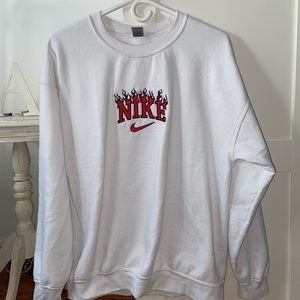 Nike Flame Sweater